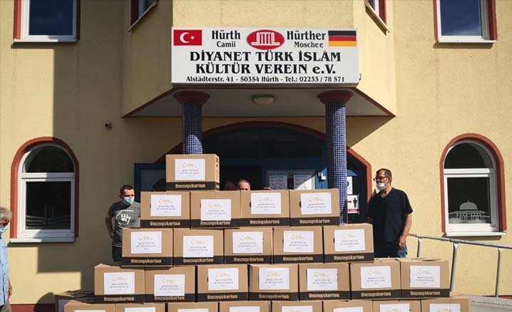 Almanya’da bayram öncesi yüzler güldü