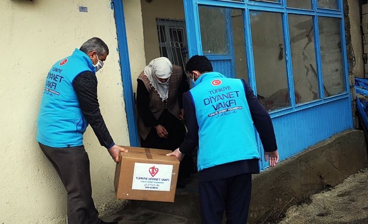 İlçe müftülüğü bin 400 aileye yardım ulaştırdı