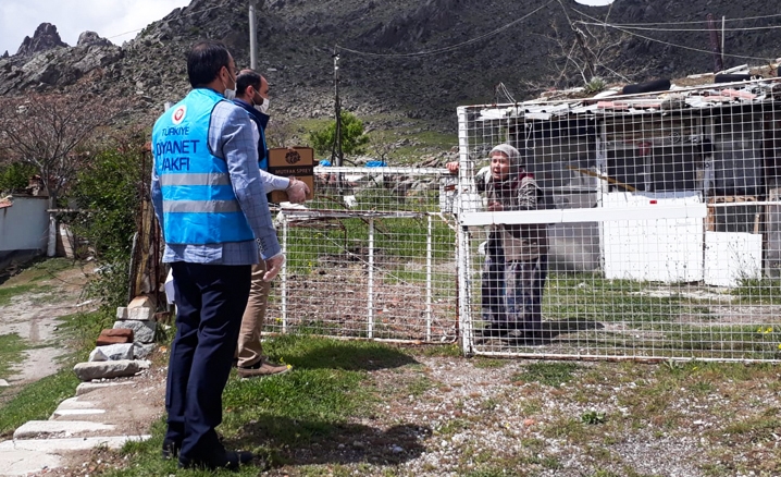 Hayır marketi ile binlerce ailenin ihtiyacı karşılandı