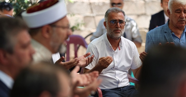 Diyanet İşleri Başkanı Erbaş’tan Derik’te taziye ziyareti haberleri