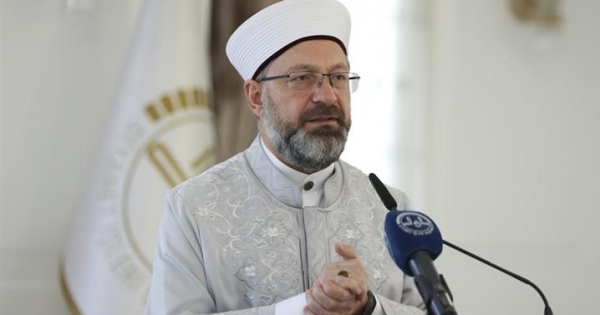 Diyanet İşleri Başkanı Erbaş’tan Kartal Cemevi Başkanı Sarıtaş’a geçmiş olsun telefonu haberleri