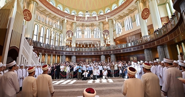 Taksim Camii'nde ilk icazet