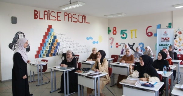 TDV yaz kamplarıyla öğrenciler geleceğe hazırlanıyor haberleri