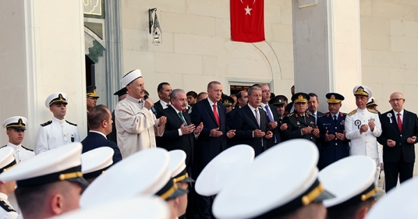 Cumhurbaşkanı Erdoğan Deniz Harp Okulu Camii‘nin açılış törenine katıldı.