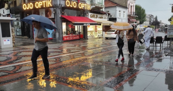 Edirne'de sağanak etkili oldu