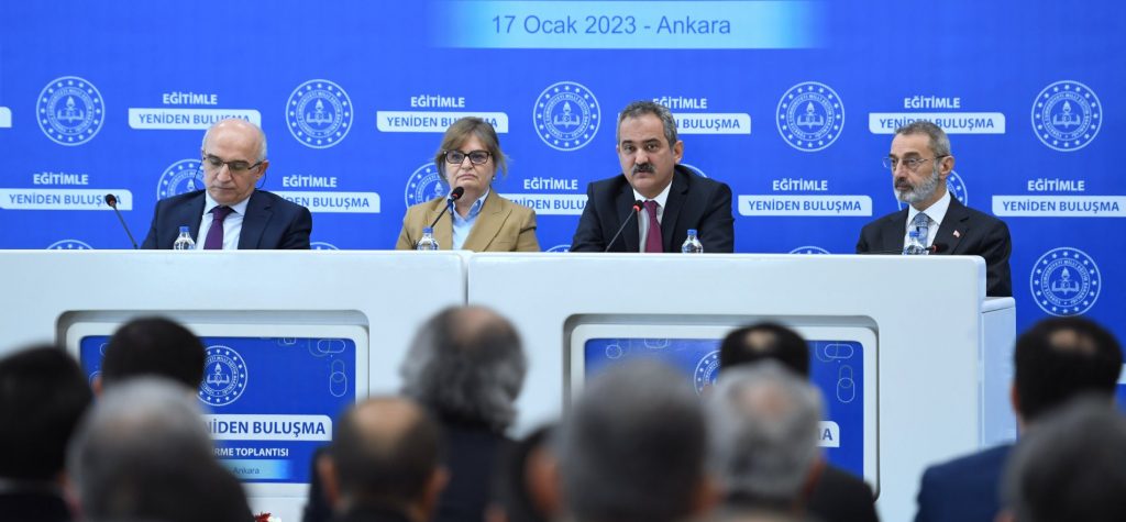 ORTAÖĞRETİMDE OKULLAŞMA ORANI “EĞİTİMLE YENİDEN BULUŞMA” PROJESİYLE 1 AY İÇİNDE YÜZDE 95’TEN YÜZDE 97’YE YÜKSELDİ