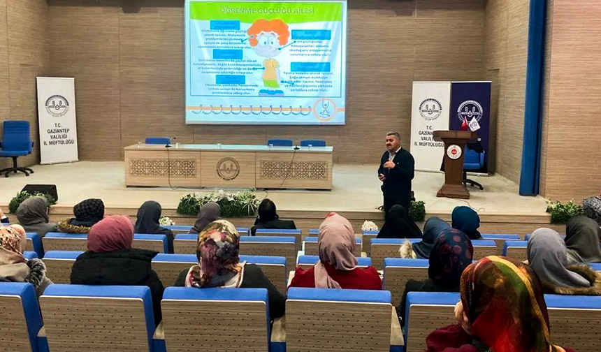Gaziantep’te 4-6 yaş Kur’an kursu öğreticilerine seminer