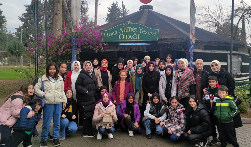 Adana’da gençler ‘Ara Dönem Kampı’nda