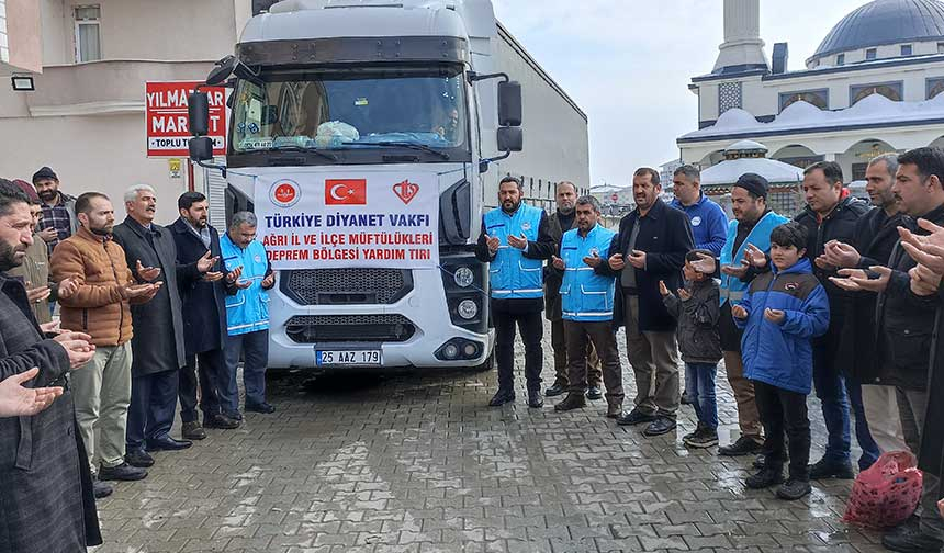 Ağrı’dan 11. Yardım tırı deprem bölgesine gönderildi