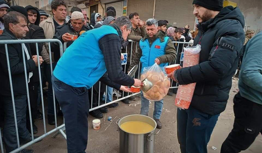 Diyanet ve Türkiye Diyanet Vakfı deprem bölgesinde