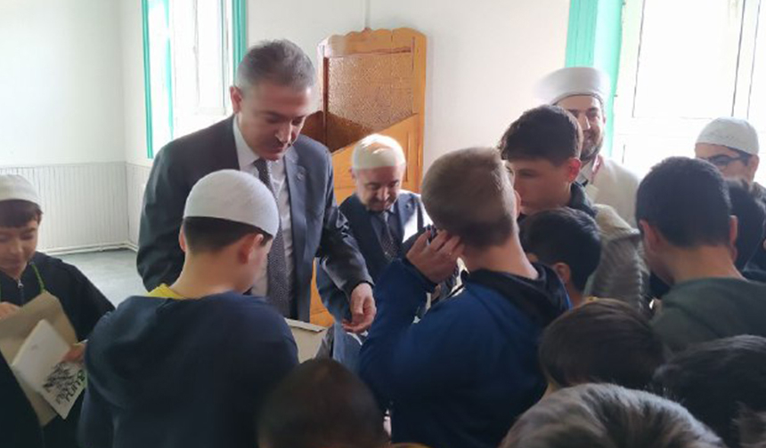 Karaman’da “Camiyi Seviyoruz, Namazla Buluşuyoruz” etkinliği