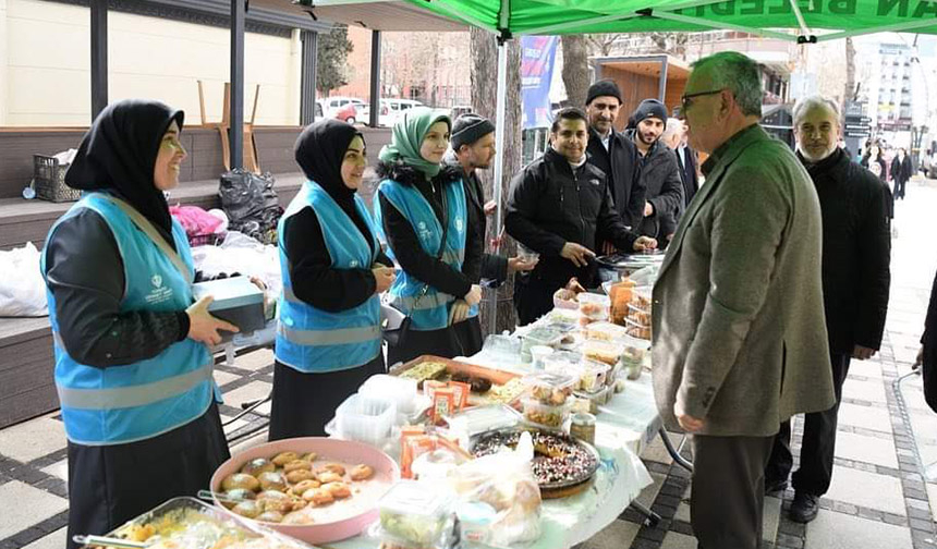 Keşan’da depremzedeler yararına kermes – Diyanet Haber