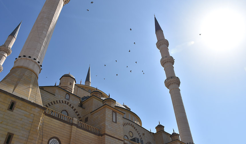 Kahramanmaraş’ta hasarsız ve az hasarlı camiler ramazanda ibadete açık olacak