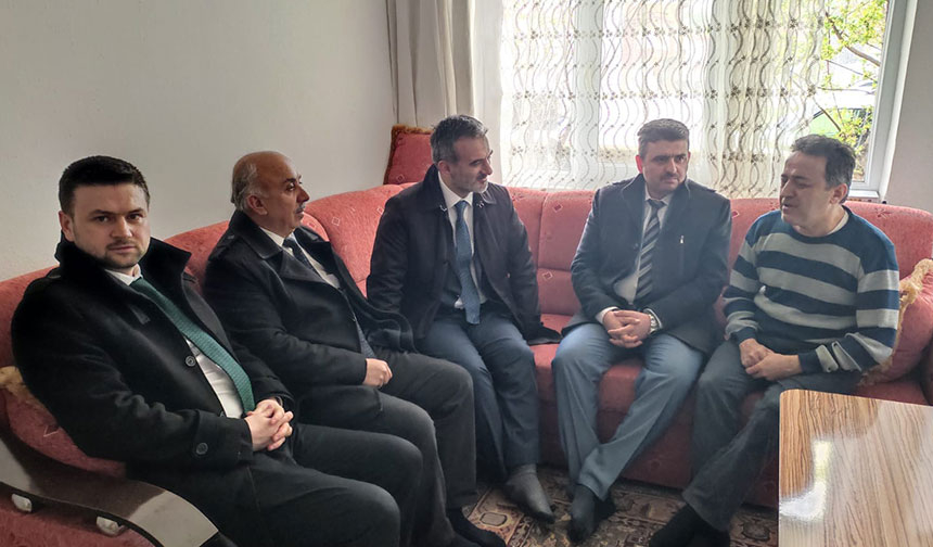 Osmancık’ta depremzede aileler ziyaret edildi
