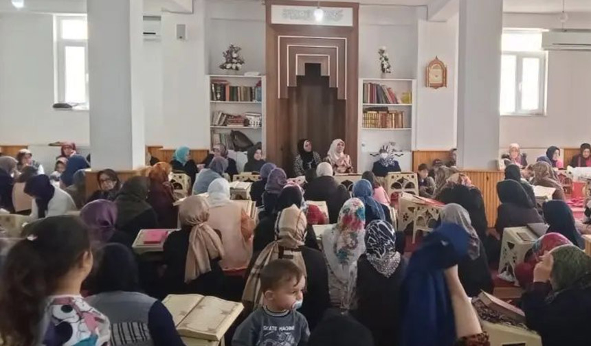 Camilerde “Diyanet Aile Ve Dini Rehberlik Bürosu” tanıtıldı