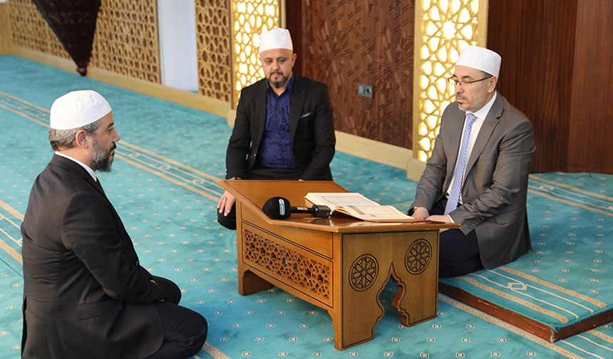 Doktor Ahmet Murat Balaban 52 yaşında hafız oldu