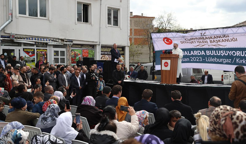 Başkan Erbaş, “Kırklarelili Hemşerilerimizle Dualarda Buluşuyoruz” programına katıldı