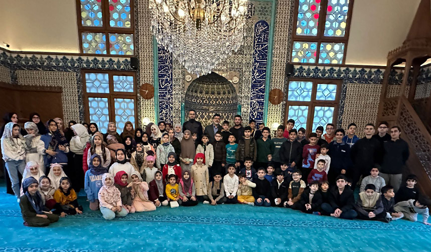 İstanbul Müftülüğü
Fatih’te "Ramazan Şenliği"