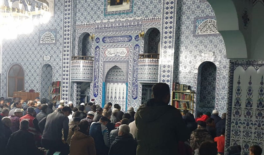 Depremlerden etkilenen Hatay’da Enderun Usulü teravih
