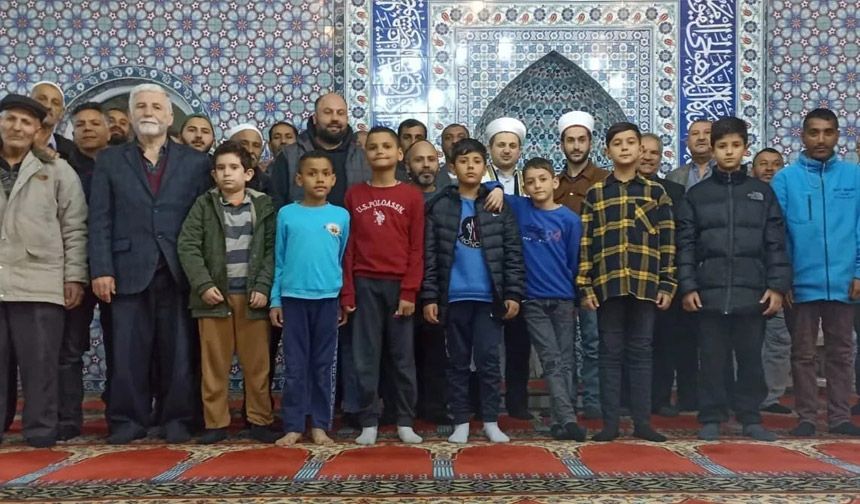 Kırklareli’nde cami derslerine devam eden çocuklar ödüllendirildi