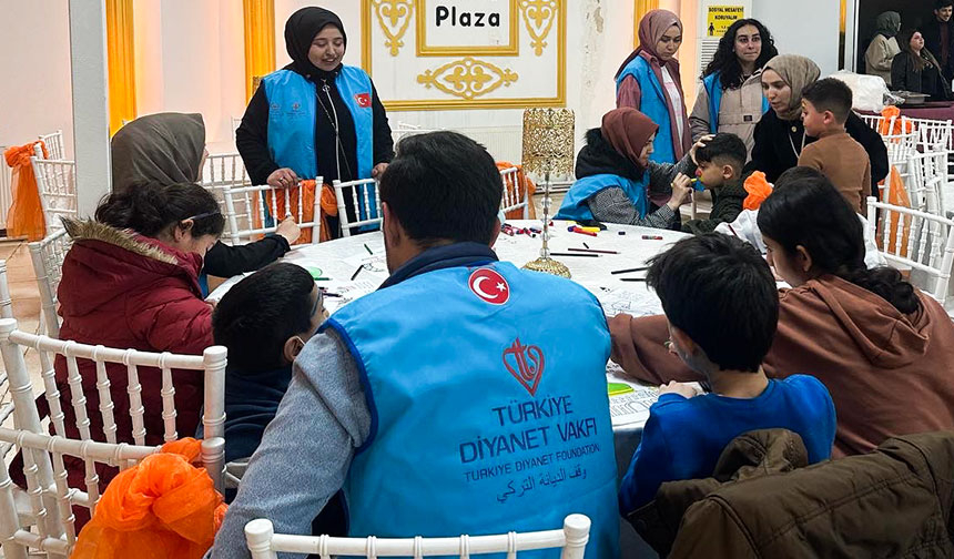Manisa’da “İyilik Sofrası” yetim çocuklar için kuruldu