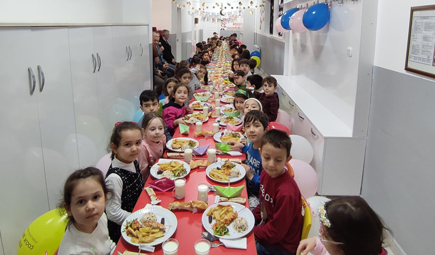 Yozgat’ta çocuklar için “tekne orucu iftarı” düzenlendi