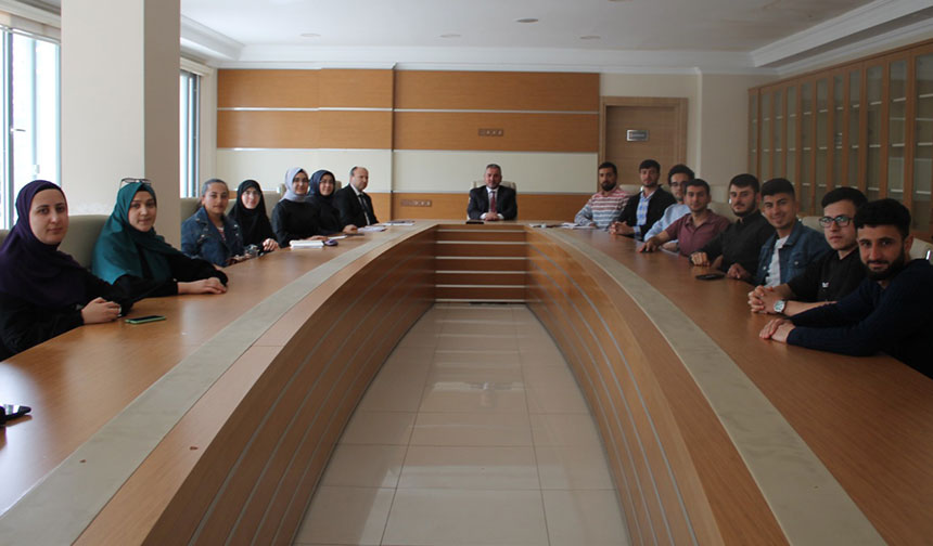 Aydınlı gençler umre yolunda – Diyanet Haber
