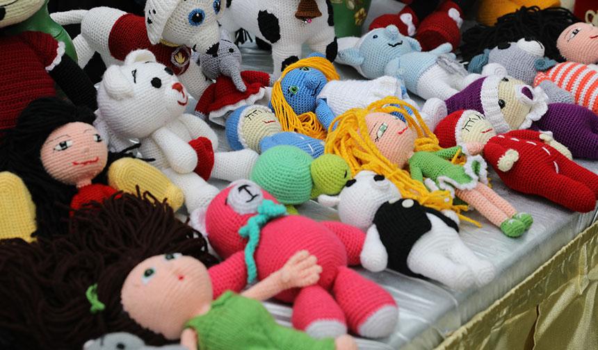 Kayseri’de ‘engelsiz’ el sanatları sergisi açıldı