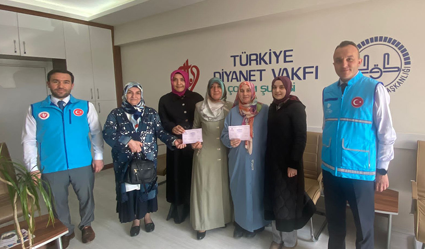 Çorum Müftülüğü
Kur’an kursu öğreticilerinden Kur’an kursu inşaatına destek