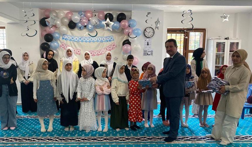 Şırnak’ta çocuklar Kur’an’a geçmenin sevincini yaşadı