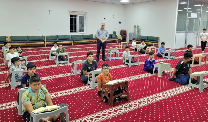 Adıyaman’da deprem sonrası ara verilen hafızlık eğitimi tekrar başladı