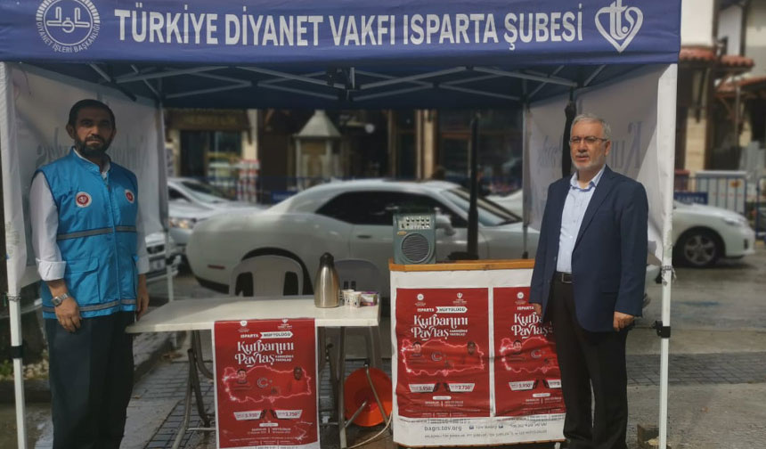 TDV’nin “Kurban Bağış Standı” açıldı