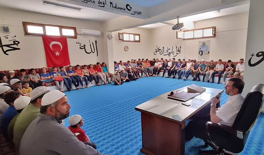Amacımız İslam ahlakıyla bezenmiş bir nesil yetiştirmek
