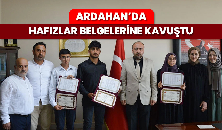 Ardahan’da hafızlar belgelerine kavuştu – Diyanet Haber