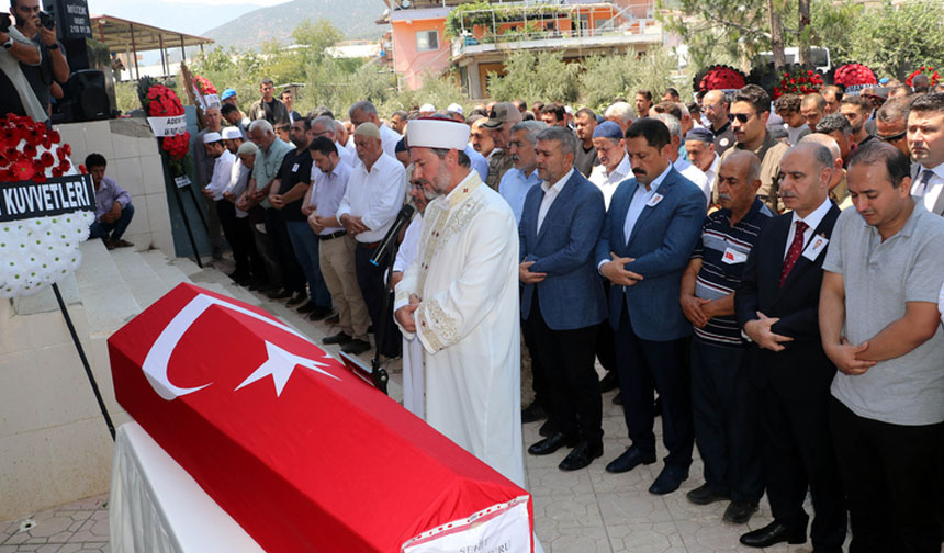 Şehit polis Kütük’ün cenazesi Hatay’da toprağa verildi