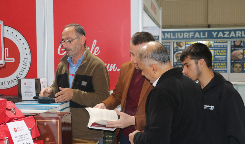 Şanlıurfa Kitap Fuarında Diyanet yayınlarına yoğun ilgi