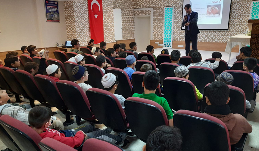 Hafızlık Kur’an kursu öğrencilerine farkındalık semineri
