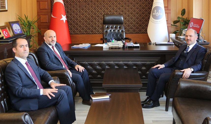 Giresun Valisi Serdengeçti’den müftülüğe ziyaret