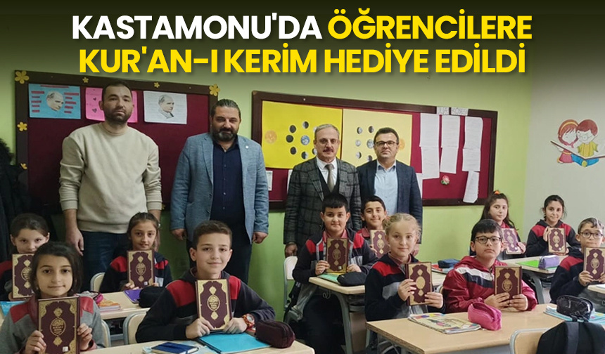 Kastamonu’da öğrencilere Kur’an-ı Kerim hediye edildi