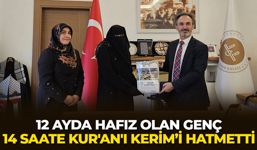 12 ayda hafız olan genç 14 saate Kur’an’ı Kerimi hatmetti