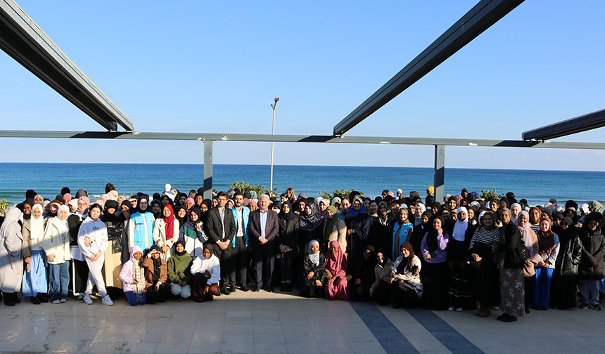 Uluslararası imam hatipliler Silifke kampında buluştu