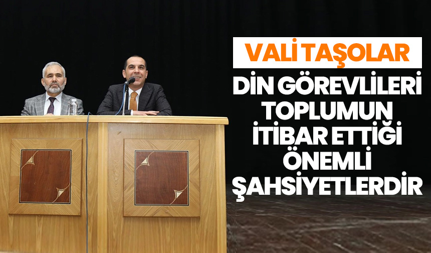 Din görevlileri, toplumun itibar ettiği önemli şahsiyetlerdir