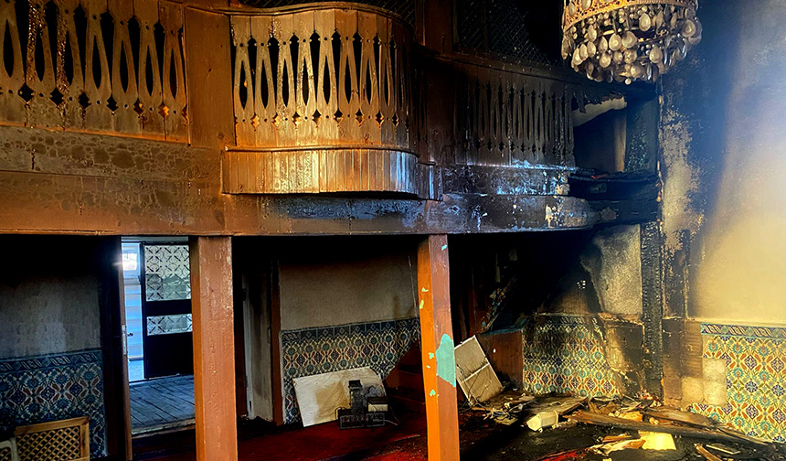 Kütahya’daki ahşap camide yangın – Diyanet Haber
