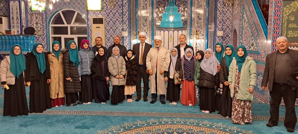 Gümüşhane’de Enderun Usulü Teravihe yoğun ilgi