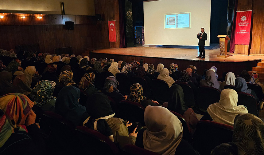 Çorum’da hacı adaylarına hazırlık kursu düzenlendi