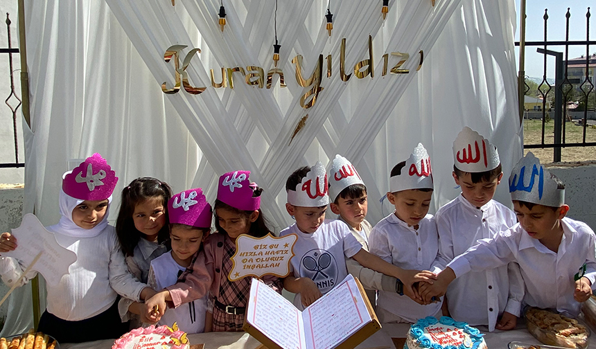 Muradiyeli minikler Kur’an okumaya çıktı