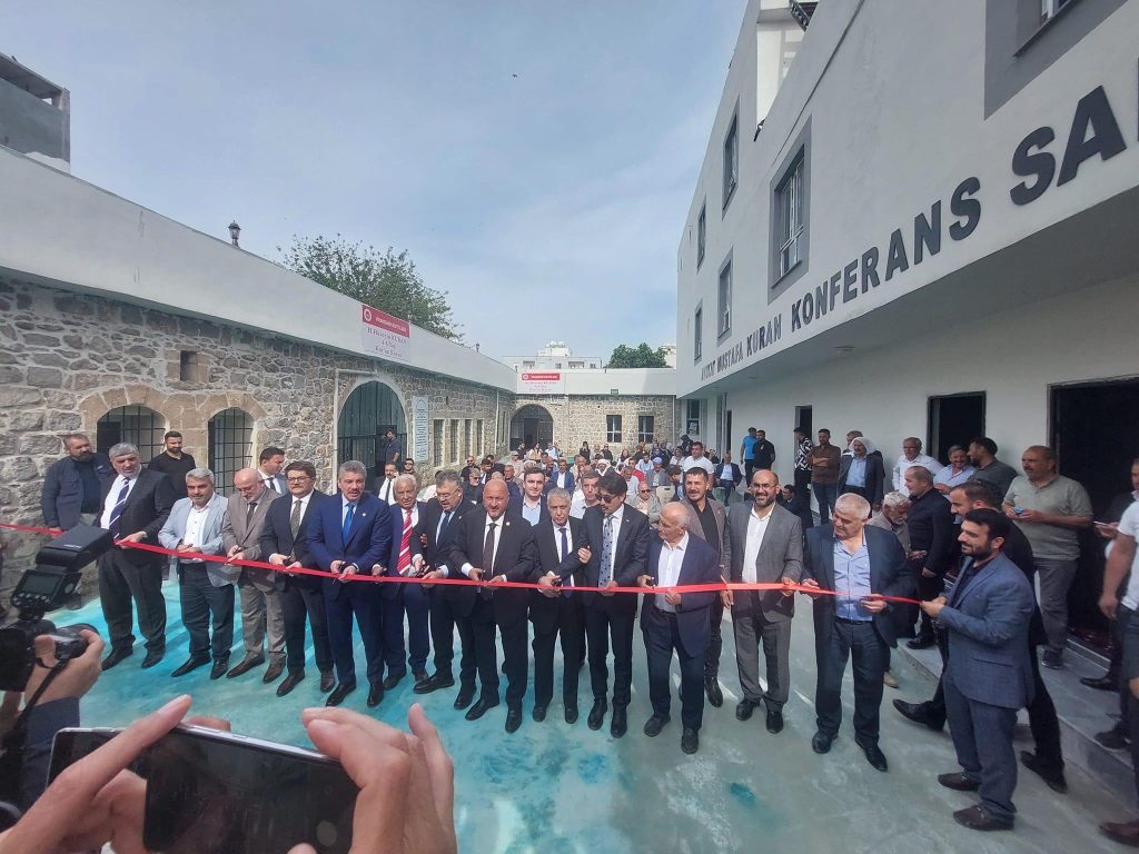 Viranşehir’de Cami ve Kur’an Kursu açıldı