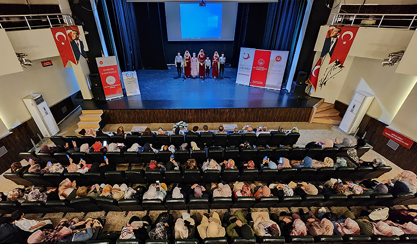 Eskişehir’de “Savaş, Göç ve Aile” konferansı