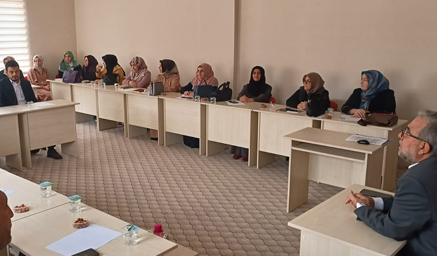Nevşehir’de gençlik eğitim semineri düzenlendi