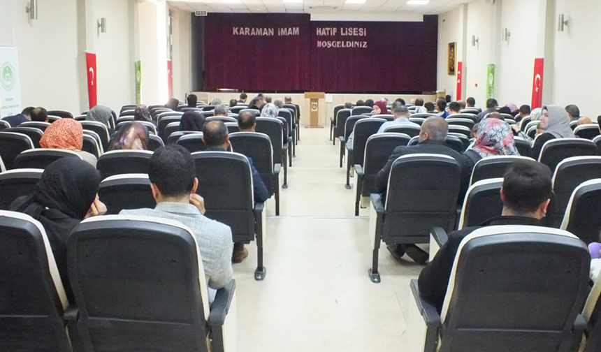 Karaman’da “Aile Okulu Seminerleri” sürüyor